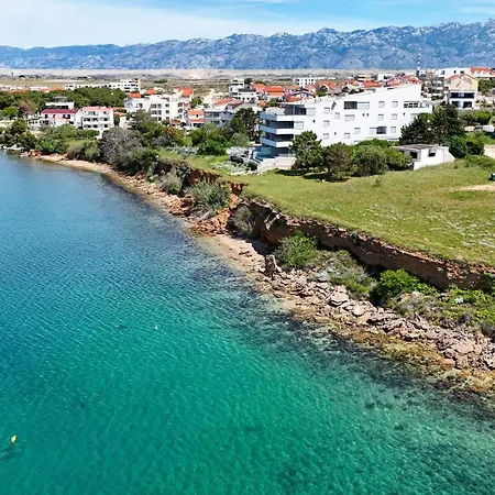 Apartment Luxury Beachfront Jacuzzi With Sea View Povljana