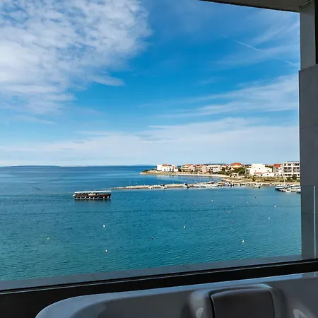 Luxury Beachfront Jacuzzi With Sea View Povljana